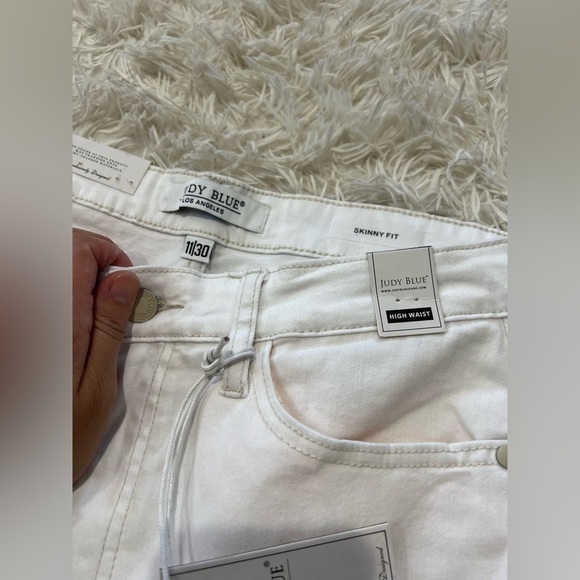 JUDY BLUE High Rise Skinny Jeans - Size 30 - NWT - Picture 4 of 9
